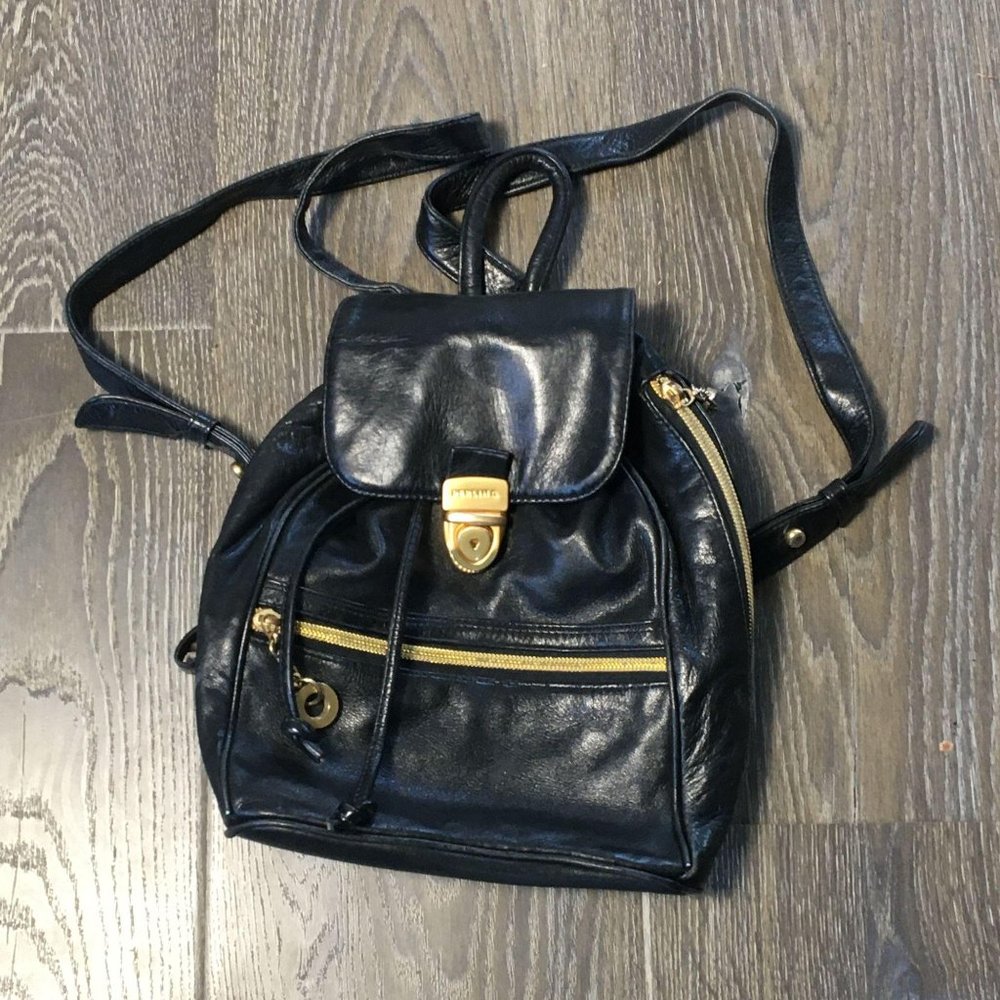 Perlina Vintage Patent Leather Backpack Black Gold